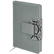 Ежедневник недатированный А5 138х213 мм, BRAUBERG «Safari», под кожу, магнит, 160 л., Snake, серый, 116594