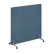 Перегородка на металлических опорах, на роликах 1438x26x1470